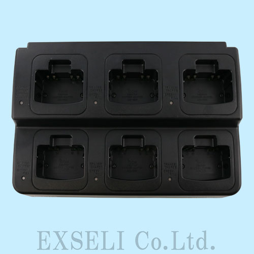 BC-121NA 中古整備品 アイコム製 6連急速充電器